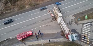 tractor trailer accident crash Toronto need to call the best auto injury lawyer near me
