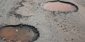 Uneven pavement, potholes in parking lots, poor lighting, or broken handrails can all cause slip and fall accidents in Toronto